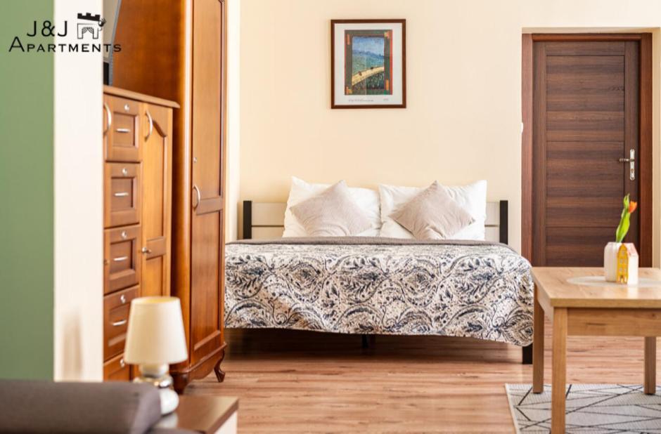J&J Apartments Lazienna 30 Apartament 10-5 Thorn Exterior foto
